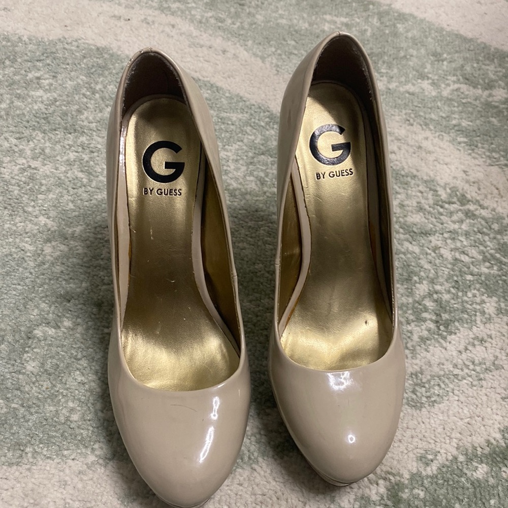 SOLD Guess Beige Heels - Picture 2 of 6